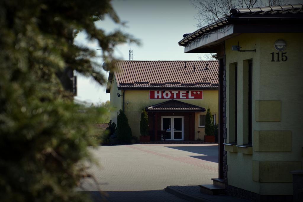 Hotel Marco Plonsk Szkolna 115 Exterior photo